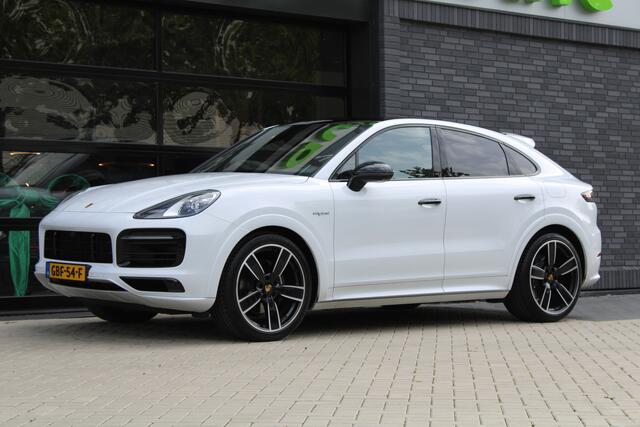Porsche CAYENNE Coupé 3.0 E-Hybrid Platinum Edition | PANO | HUD | 360 | SPORT DESIGN | LUCHTVERING | ELEK.TREKHAAK |