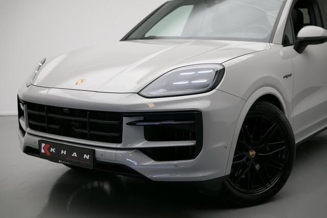 Porsche CAYENNE 3.0 E-Hybrid |Pano|Krijt|SportChrono|Dodehoek|