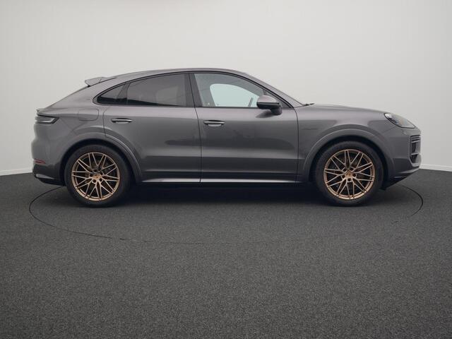 Porsche CAYENNE E-Hybrid Coupé
