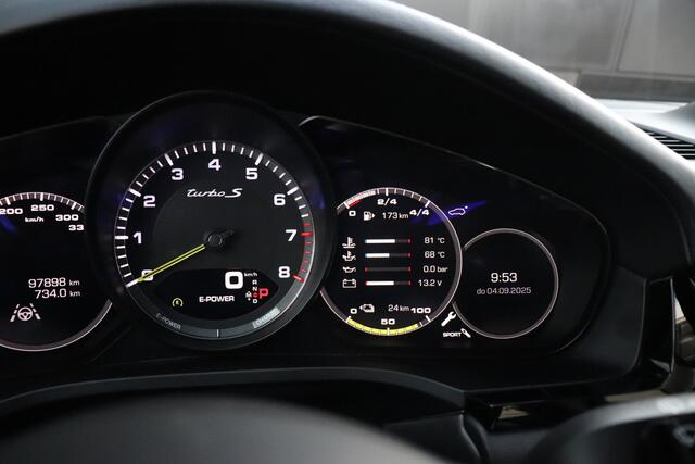 Porsche CAYENNE 4.0 Turbo S E-Hybrid | LEDER | KERAMISCH | PANO-DAK | SOFT-CLOSE | STOELVERK. | BURMESTER | 360° CAMERA | HEAD-UP | FULL OPTIONS |