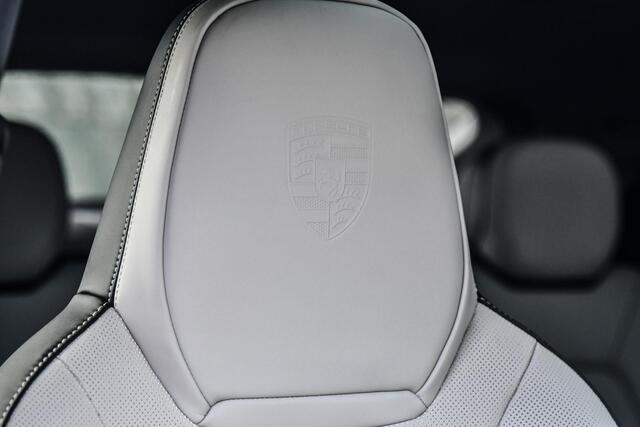 Porsche CAYENNE Coupé 3.0 E-Hybrid |Sport&design|Ventilatie|22inch|Glazendak|4W-sturing|