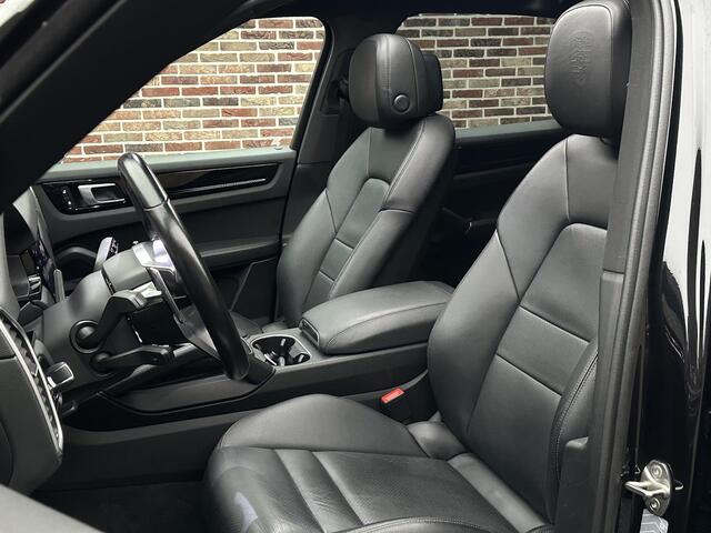 Porsche CAYENNE 3.0 E-Hybrid Panorama SportUitlaat Dealer Approved GARANTIE!