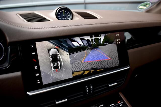 Porsche CAYENNE Coupé 3.0 E-Hybrid 462pk SportDesign | ACC | Head-Up | Bose | Trekhaak wegk. | Panoramadak | 360 Camera |