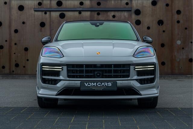 Porsche CAYENNE Coupé 4.0 Turbo E-Hybrid GT | TECHART | Achterasbesturing | HUD | ACC | Burmester | Bijrijdersdisplay | 18-weg |