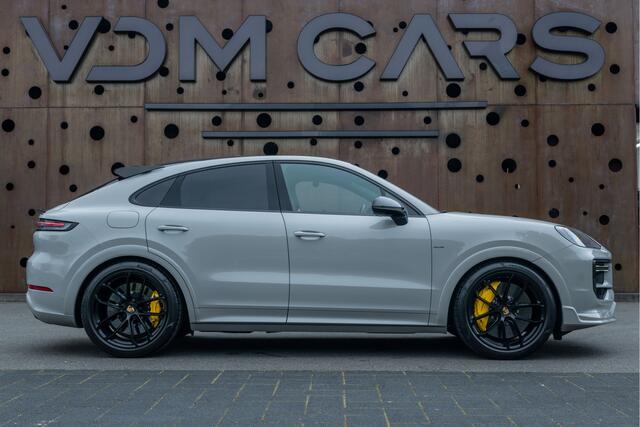 Porsche CAYENNE Coupé 4.0 Turbo E-Hybrid GT | TECHART | Achterasbesturing | HUD | ACC | Burmester | Bijrijdersdisplay | 18-weg |