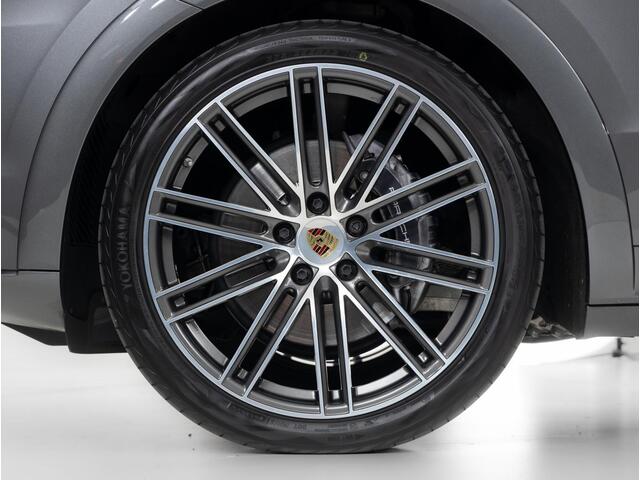 Porsche CAYENNE Coupé E-Hybrid