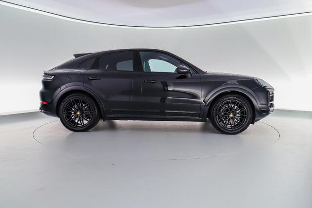 Porsche CAYENNE Coupé 3.0 470pk E-Hybrid |BTW-auto|panoramadak|passenger display|achteras besturing|Burmester|memory|standkachel|sport design|sport chrono|18-voudig|HUD|PDLS|luchtvering|sportuitlaat|21" lichtmetalen velgen|