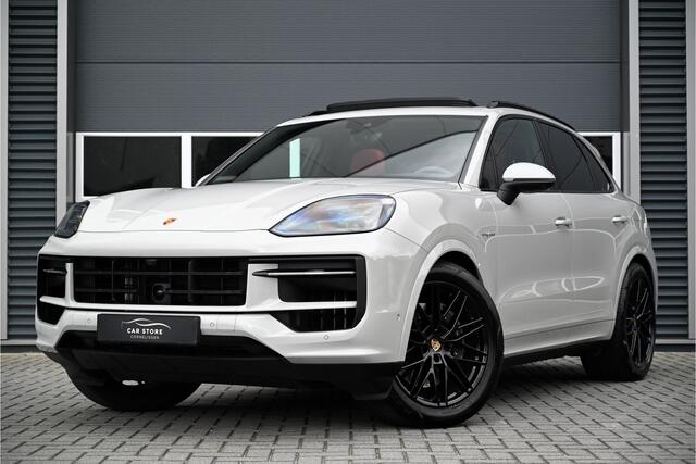 Porsche CAYENNE 3.0 E-Hybrid / SPORT DESIGN / PANO / PASSENGER DISPLAY / SPORTUITLAAT / HUD / 4WIELSTURING / SPORT CHRONO