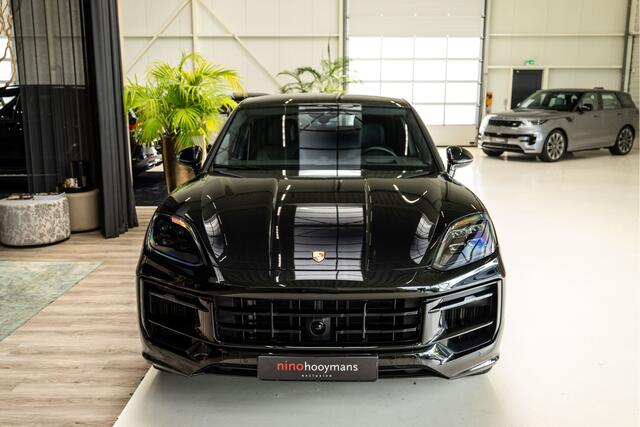 Porsche CAYENNE Coupé 3.0 E-Hybrid | Sportdesign | Sportuitlaat | vierwielsturing | Trekhaak | PASM | 360 | Bose | Innodrive | HUD | XPELL