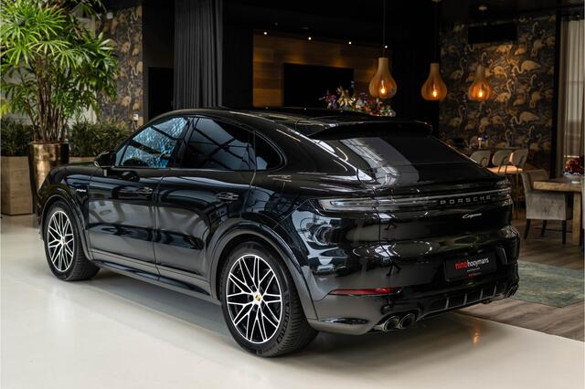 Porsche CAYENNE Coupé 3.0 E-Hybrid | Sportdesign | Sportuitlaat | vierwielsturing | Trekhaak | PASM | 360 | Bose | Innodrive | HUD | XPELL