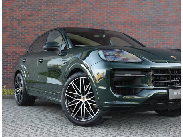 Porsche CAYENNE Coupé 3.0 E-Hybrid | PTS Goodwood Green - Pano - Luchtvering