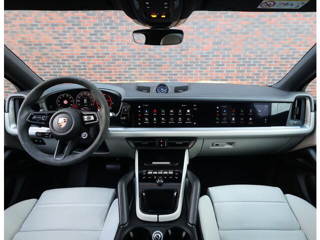 Porsche CAYENNE Coupé 3.0 E-Hybrid | Pano - HUD - Sport Chrono