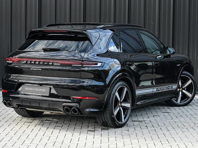 Porsche CAYENNE 3.0 E-HYBRID | SPORT DESIGN PACK | PANORAMADAK | SPORT-CHRONO | STOEL VERWAMING + VENTIALTIE | BOSE SOUND | INODRIVE | LUCHTVERING | MATRIX LED