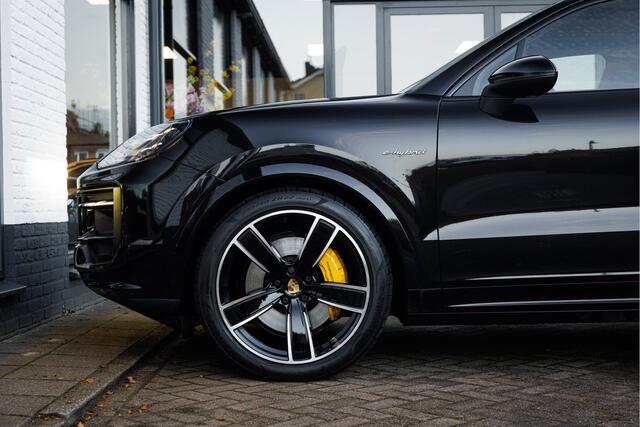 Porsche CAYENNE 3.0 E-Hybrid Sport-Design Pano - Trekhaak - Luchtvering