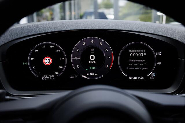 Porsche CAYENNE 3.0 E-Hybrid Sport-Design Pano - Trekhaak - Luchtvering