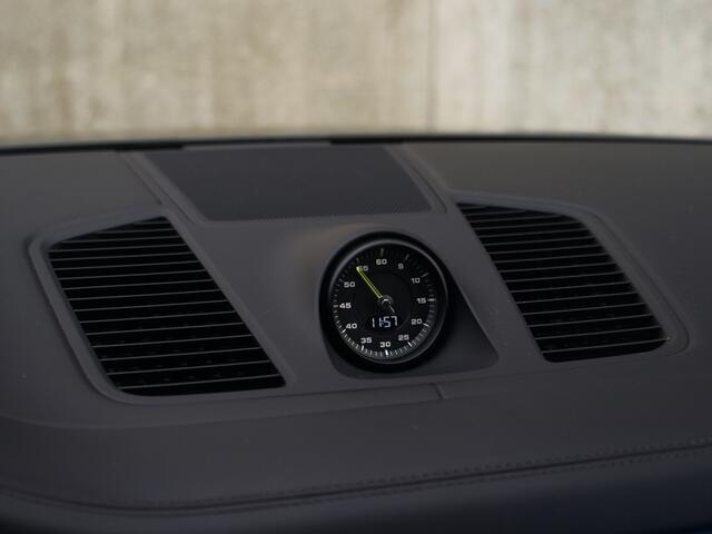 Porsche CAYENNE 4.0 Turbo S E-Hybrid | Nw. prijs: ¤231.000 | NL auto | Ceramic | Burmester | Sport-design | Vol..