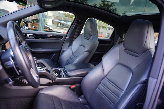 Porsche CAYENNE Coupé 3.0 E-Hybrid BTW NL-Auto 1e Eigenaar