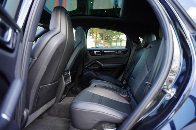 Porsche CAYENNE Coupé 3.0 E-Hybrid BTW NL-Auto 1e Eigenaar