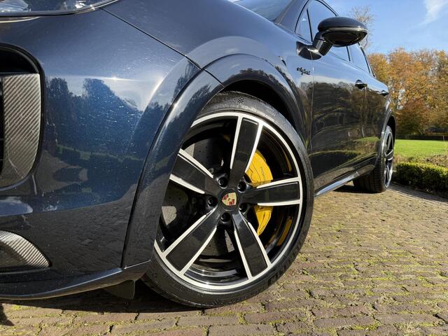 Porsche CAYENNE 4.0 Turbo S E-Hybrid | Porsche Approved | Sport Design | Carbon | NL-Auto | Full Options |