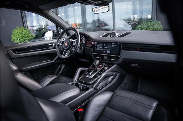 Porsche CAYENNE 3.0 - Sport Chrono + | Panorama | Memory | Luchtvering