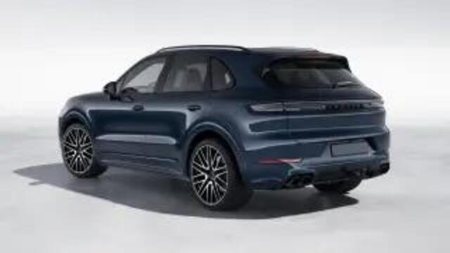 Porsche CAYENNE E-Hybrid Black Edition