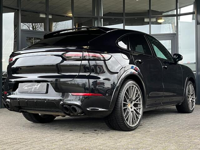Porsche CAYENNE COUPÃ 3.0 E-HYBRID - ORG. NL. - SPORT CHR. - PANO - 4-WIELST. - 22 INCH