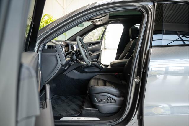 Porsche CAYENNE Coupé 3.0 E-Hybrid | Massage | Innodrive | trekhaak | 360 | PASM | Matrix | Bose