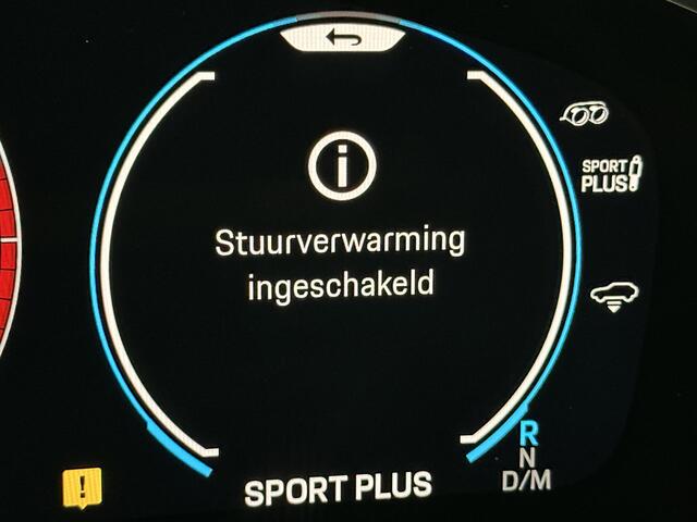 Porsche CAYENNE 3.0 E-Hybrid | 360 Camera | ACC | Sport-Design | Panorama | Soft-Close | Nachtzicht | Stoelventilatie | BOSE | Sport-Chrono | Luchtvering | Trekhaak | Stoelverwarming V+A | Sport-Uitlaat | Matrix-LED | 22'' | Keyless-Entry | Stuurverwarming | Comfortstoe