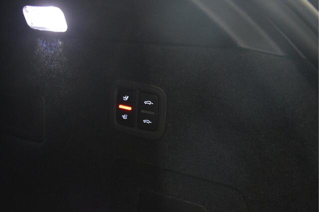 Porsche CAYENNE 3.0 E-Hybrid Platinum Edition Bose pano trekhaak 22 inch !!