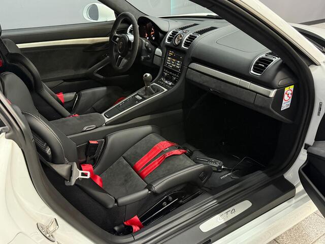 Porsche CAYMAN GT4 3.8 Clubsport | Sport Chrono | PCM | New