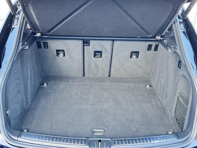 Porsche MACAN 2.0 245 pk Facelift Panoramadak Luchtvering Bose Leer Led Koplampen Dab Camera 21 Inch RS Spyder Velgen NL Auto AWD