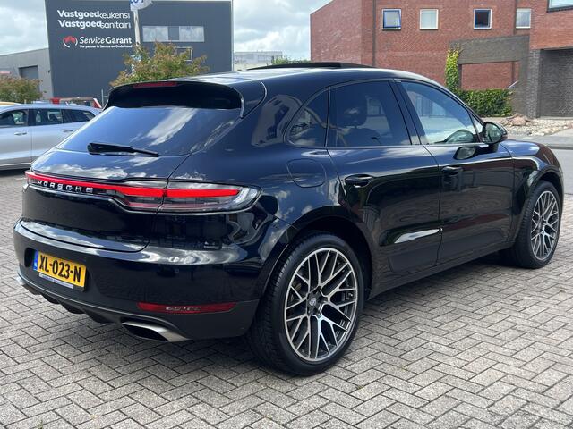 Porsche MACAN 2.0 245 pk Facelift Panoramadak Luchtvering Bose Leer Led Koplampen Dab Camera 21 Inch RS Spyder Velgen NL Auto AWD