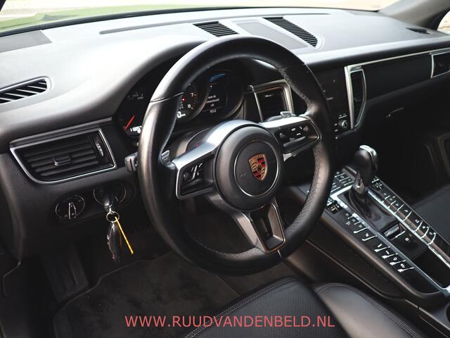 Porsche MACAN 2.0 SPORTLEER / CAMERA / LUCHTVERING / NAVIGATIE