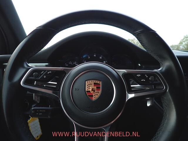 Porsche MACAN 2.0 SPORTLEER / CAMERA / LUCHTVERING / NAVIGATIE