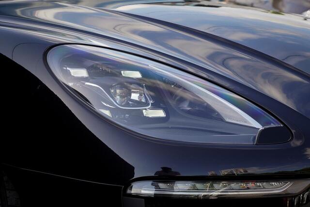 Porsche MACAN 3.0 GTS / Pano / Leder / Luchtvering / NL Auto / 21''