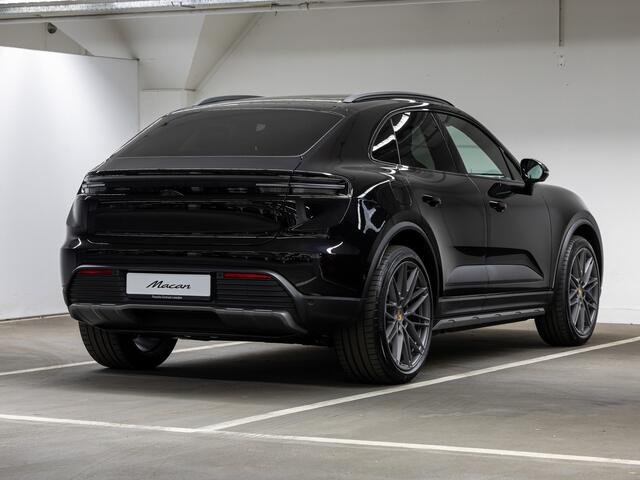 Porsche MACAN 4