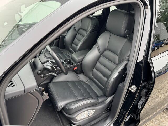 Porsche MACAN 2.9 S 510PK met 18-voudige Stoelen, Panoramadak, 21inch Velgen
