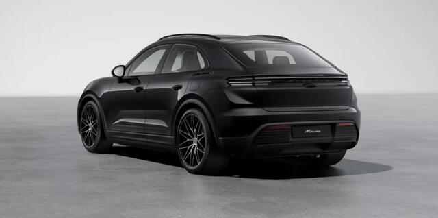 Porsche MACAN 4