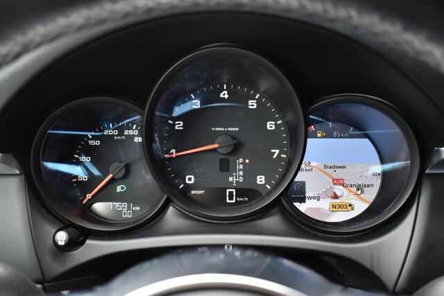 Porsche MACAN 2.0 PDK | Trekhaak Elek. | Camera | Lederen Bekleding | Stoelverwarming | Lane Asist.