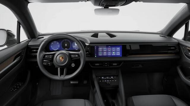 Porsche MACAN 4