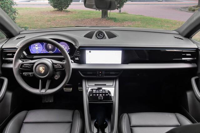 Porsche MACAN 4 S 100 kWh / Sport Chrono / Panorama dak / 21'' Macan design wiel / Matrix Led