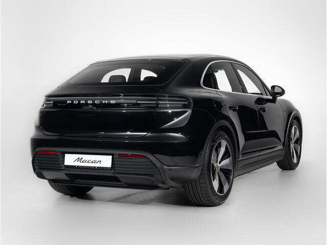 Porsche MACAN 4