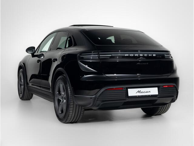 Porsche MACAN 4