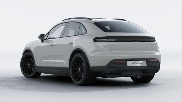 Porsche MACAN 4