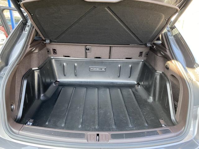 Porsche MACAN automaat leer panorama dak 3.0 GTS Panoramadak | Dodehoekdetectie | Luchtvering