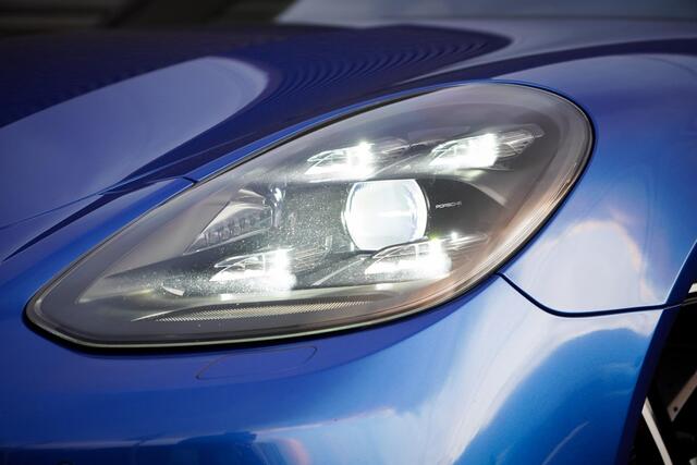 Porsche PANAMERA 4.0 Turbo S E-Hybrid / NL Auto / Burmester / Pano / Sportuitlaat