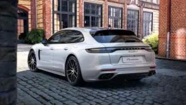 Porsche PANAMERA 4 E-Hybrid Platinum Edition