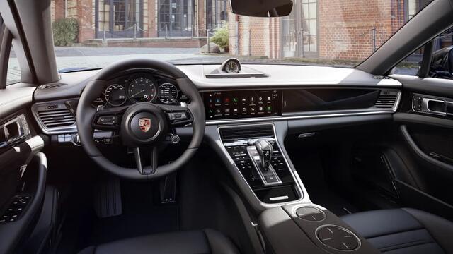Porsche PANAMERA 4 E-Hybrid Platinum Edition