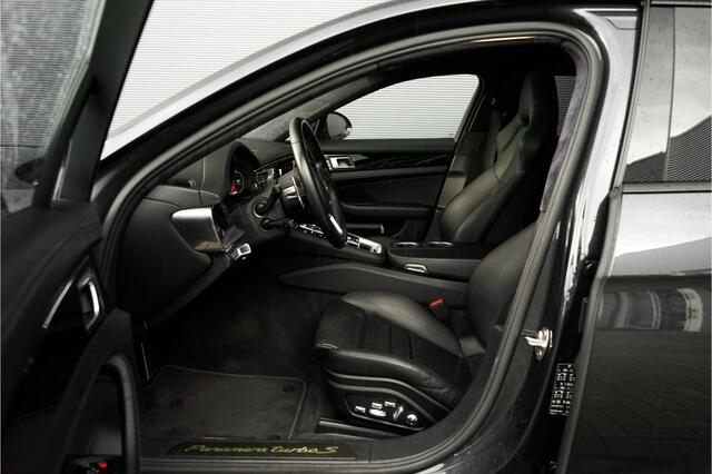 Porsche PANAMERA Sport Turismo 4.0 Turbo S E-Hybrid Pano Burmester Keramisch Sportstoelen
