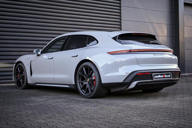 Porsche Taycan Turbo Sport Turismo - Krijt - Display - Sport Sound